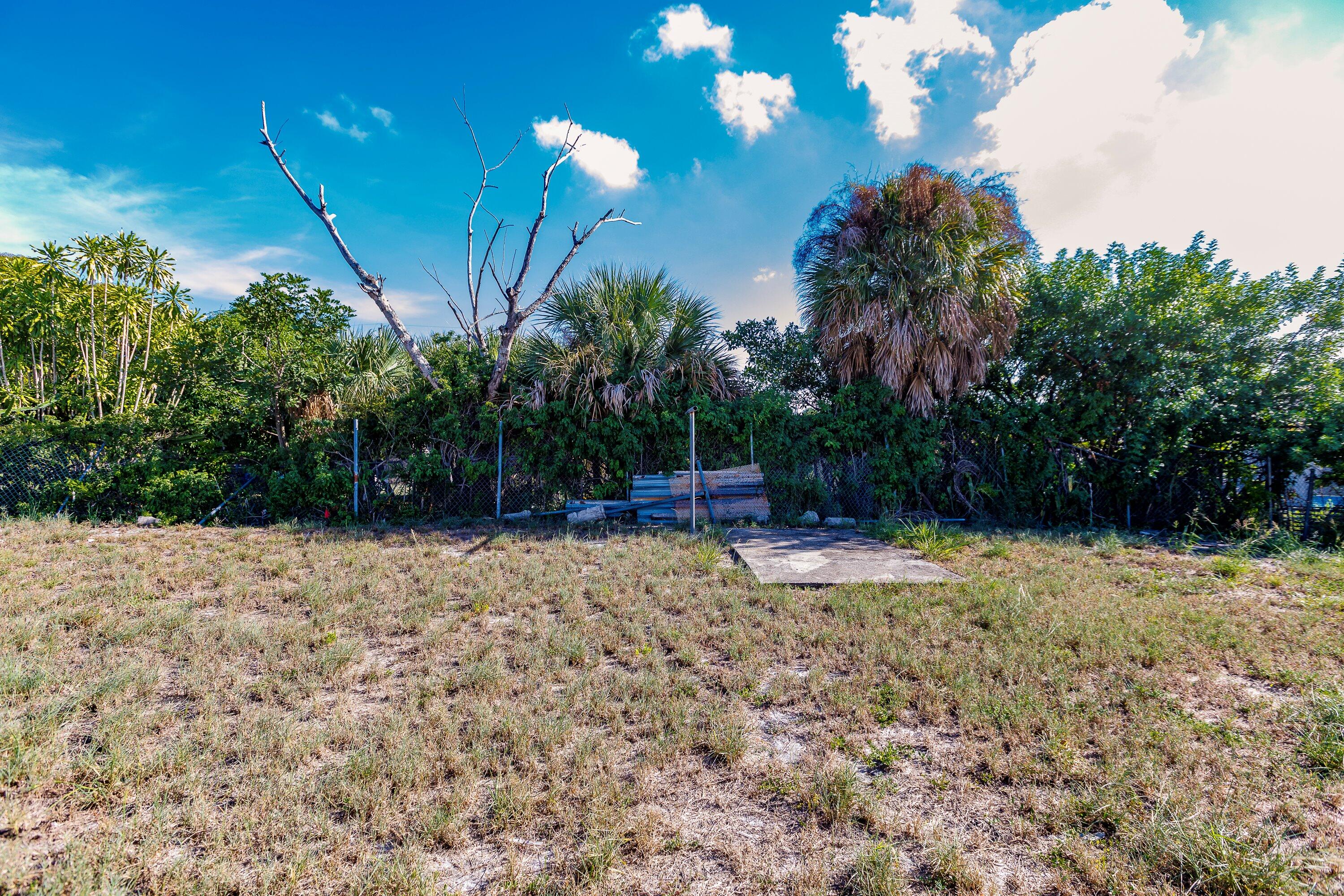 1249 West 34th Street Riviera Beach, FL 33404 - Photo 28 of 30 32-Photo 32
