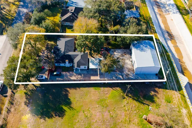 $4,000 | 11407 Iberia Drive, Houston, TX 77065