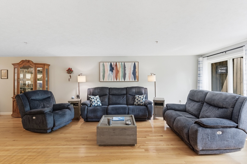 72 Green Briar Road, Unit 72 Fitchburg, MA 01420 - Photo 14 of 41