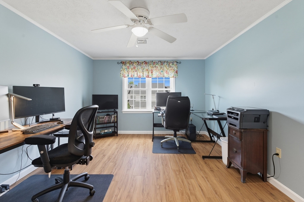 72 Green Briar Road, Unit 72 Fitchburg, MA 01420 - Photo 20 of 41