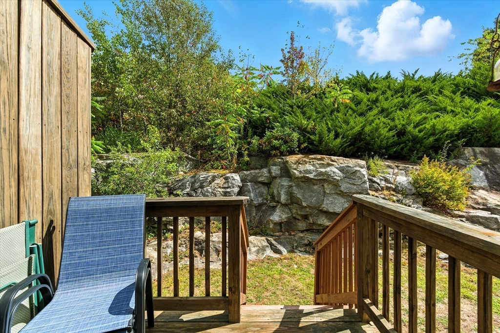 72 Green Briar Road, Unit 72 Fitchburg, MA 01420 - Photo 31 of 41