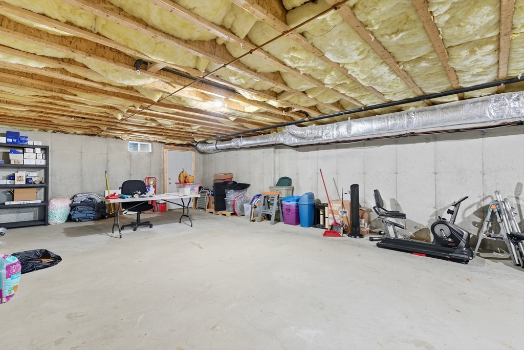 72 Green Briar Road, Unit 72 Fitchburg, MA 01420 - Photo 35 of 41