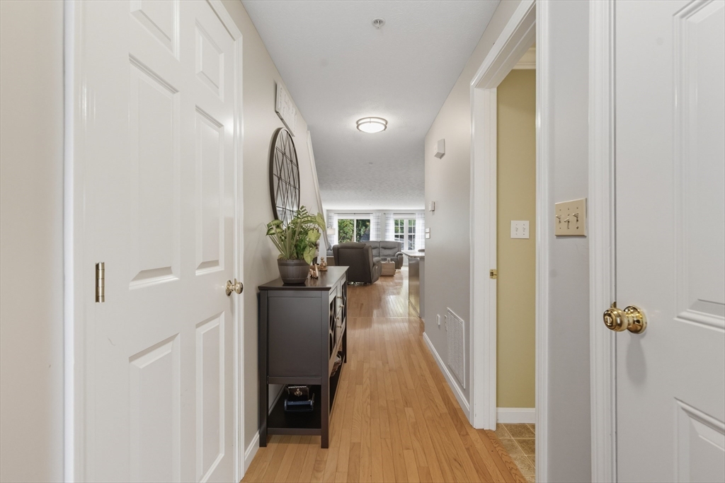 72 Green Briar Road, Unit 72 Fitchburg, MA 01420 - Photo 9 of 41