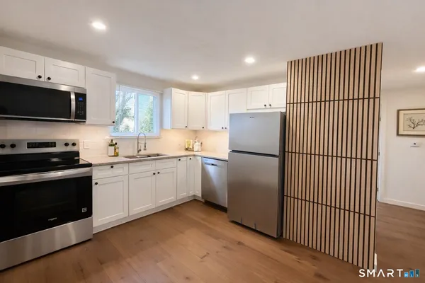 $235,000 | 43 George Avenue, Unit B, Groton, CT 06340
