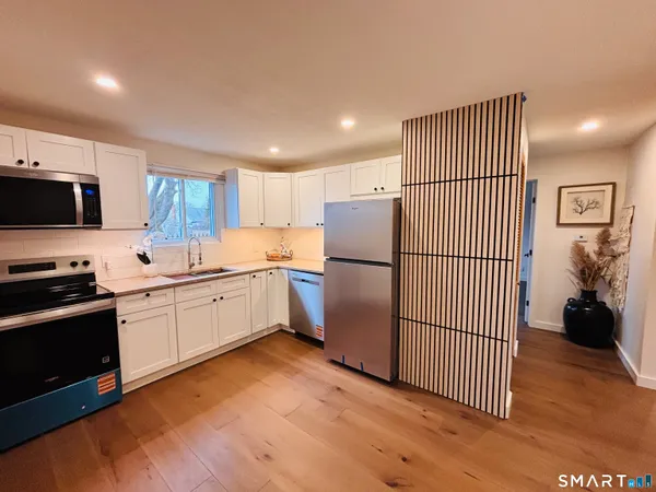 $235,000 | 43 George Avenue, Unit B, Groton, CT 06340