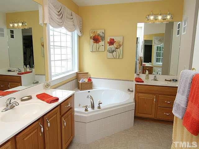 6318 Craig Road Durham, NC 27712 - Photo 11 of 14 Gallery Image 11