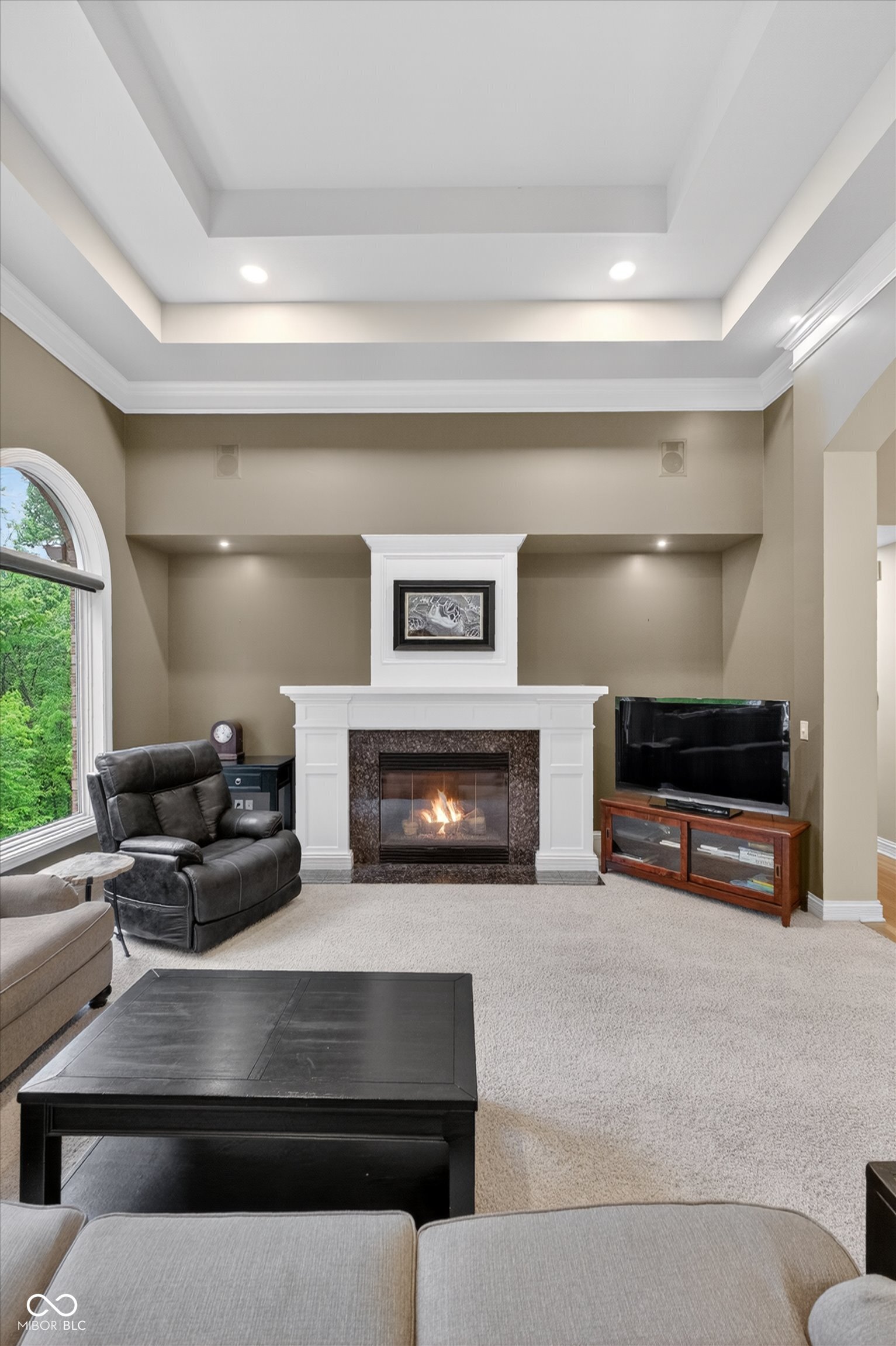 14555 Geist Ridge Drive Fishers, IN 46040 - Photo 5 of 38