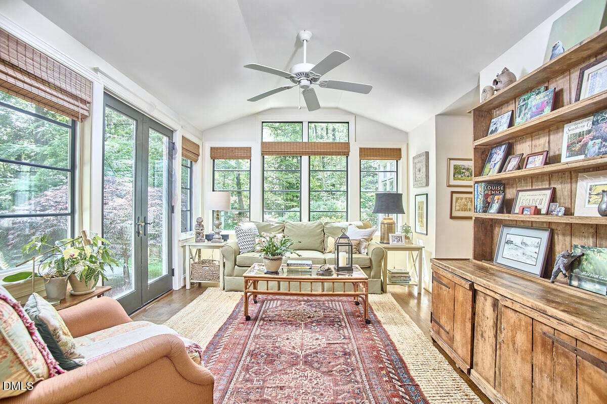 2721 Dogwood Road Durham, NC 27705 - Photo 15 of 51 074