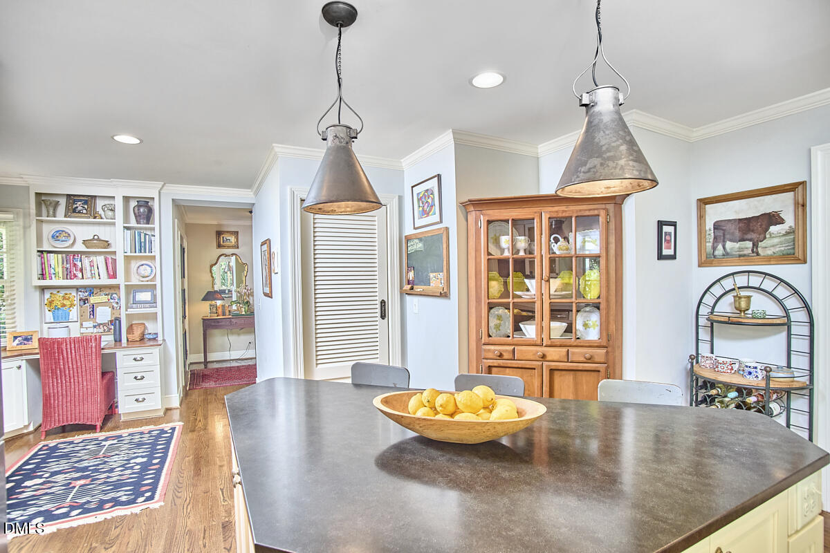 2721 Dogwood Road Durham, NC 27705 - Photo 31 of 51 106