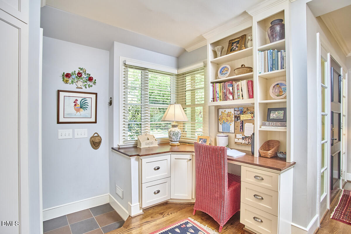 2721 Dogwood Road Durham, NC 27705 - Photo 32 of 51 108