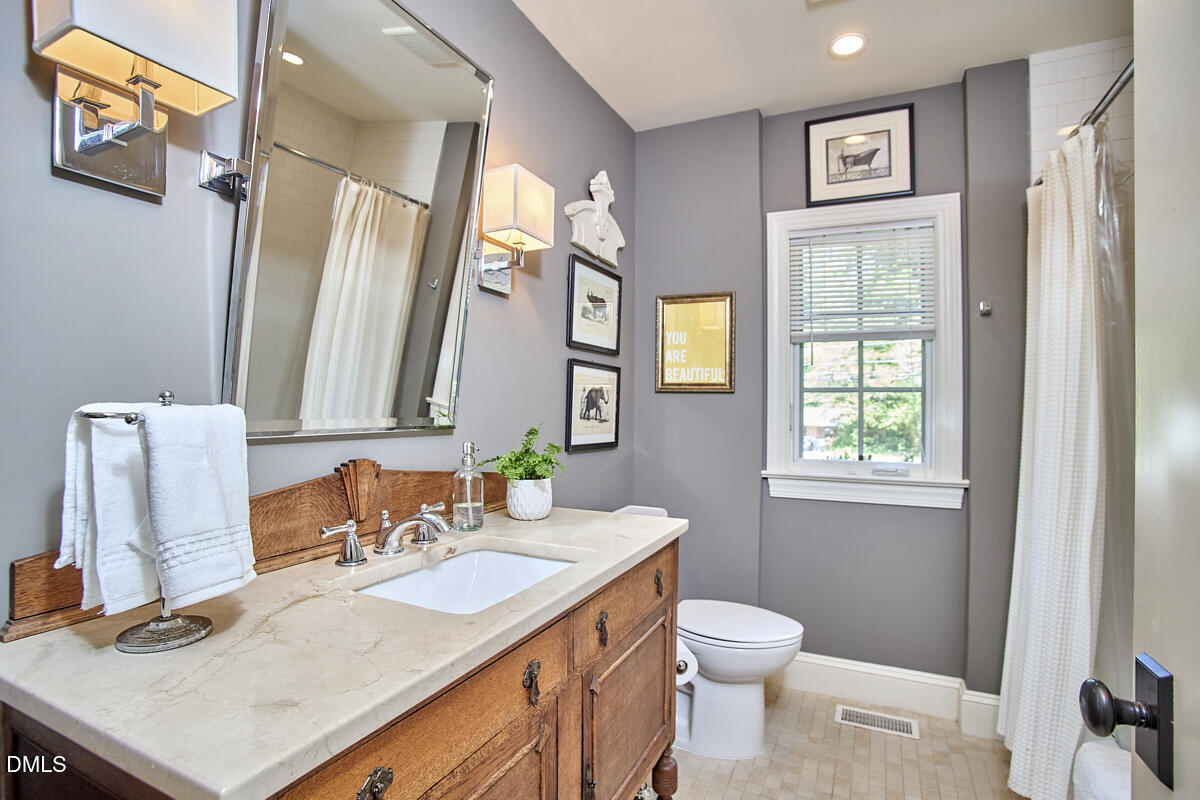 2721 Dogwood Road Durham, NC 27705 - Photo 33 of 51 111