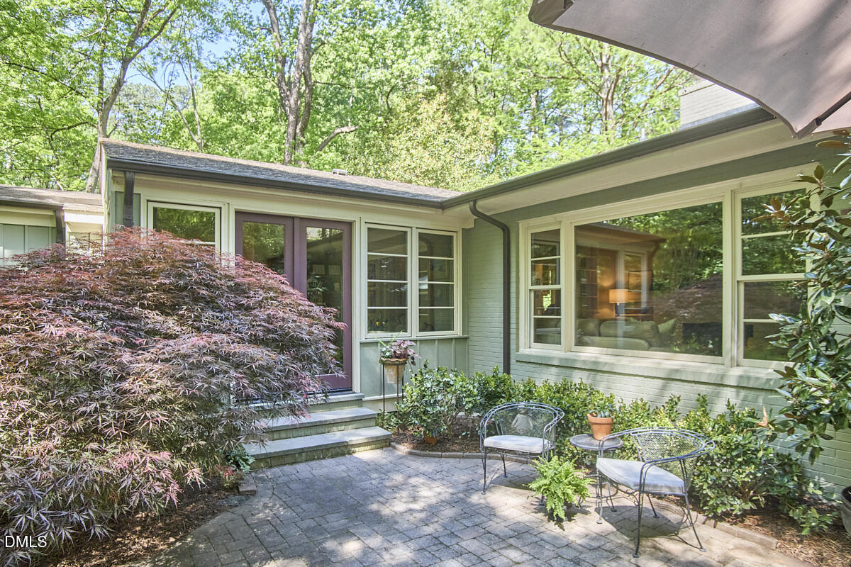 2721 Dogwood Road Durham, NC 27705 - Photo 42 of 51 026