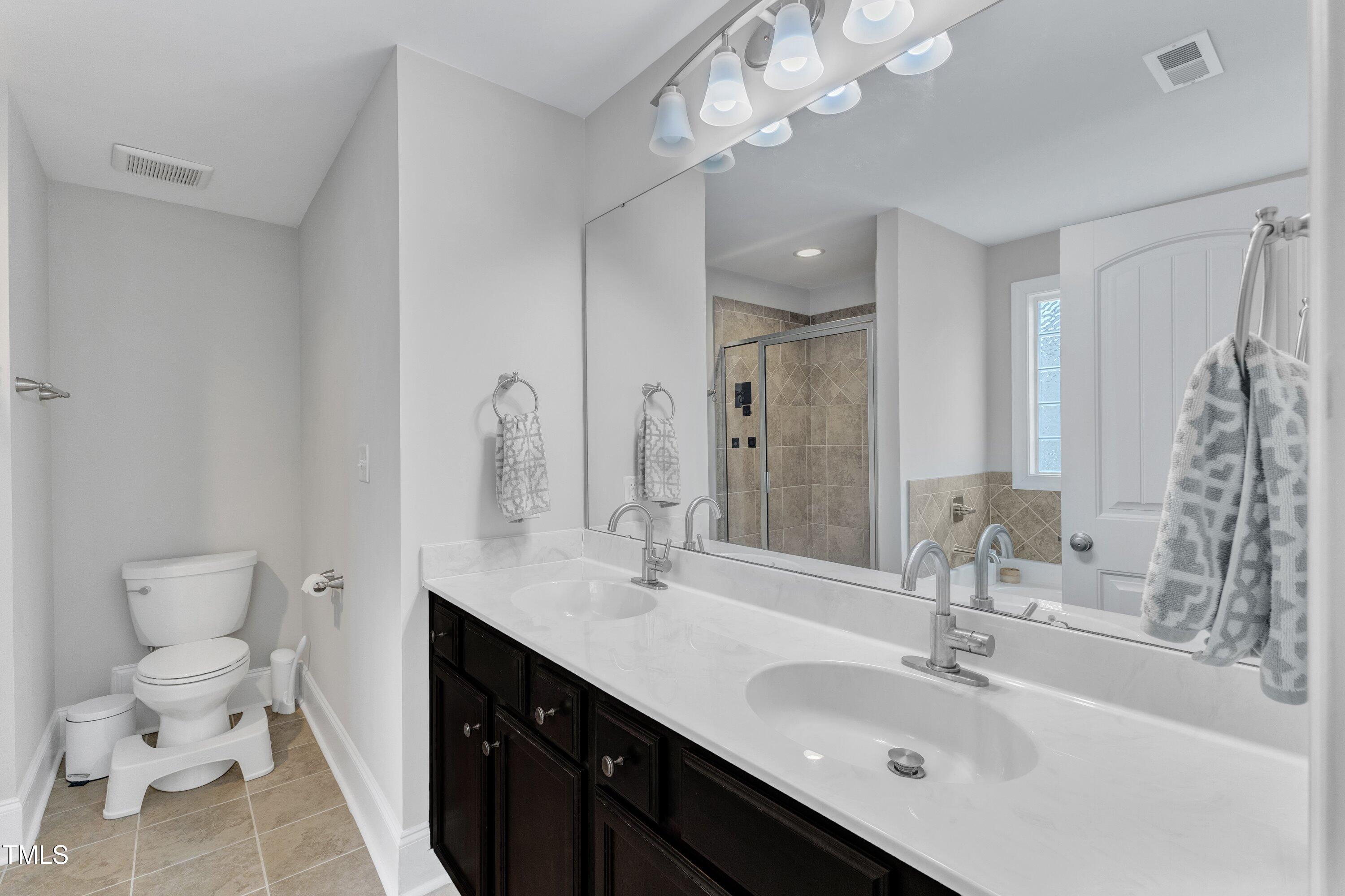 5412 Robbins Drive Raleigh, NC 27610 - Photo 32 of 38 36-5412 Robbins Dr-41