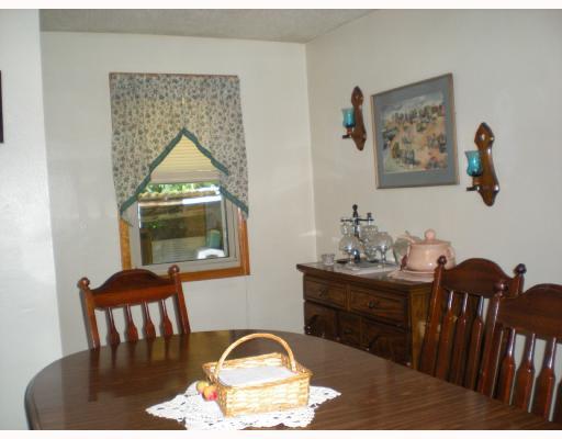 510 Helen Street Rochester, PA 15074 - Photo 3 of 8