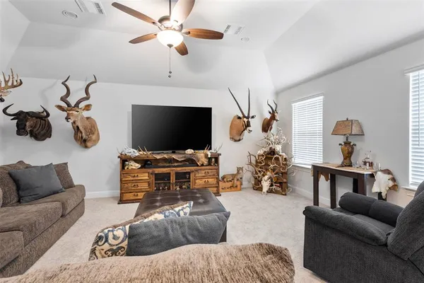 $519,500 | 806 Summer Grove Drive, Midlothian, TX 76065