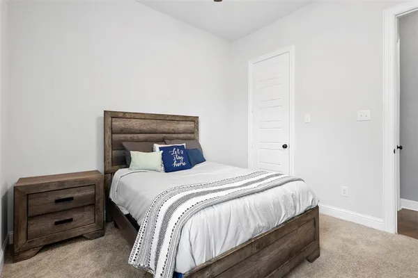 $519,500 | 806 Summer Grove Drive, Midlothian, TX 76065