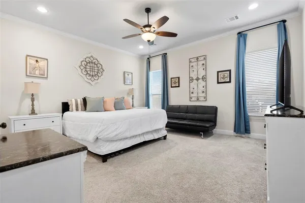 $519,500 | 806 Summer Grove Drive, Midlothian, TX 76065