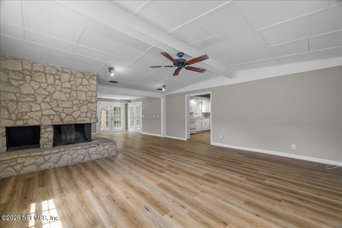 8712 Mathonia Avenue Jacksonville, FL 32211 - Photo 6 of 33 Living Room