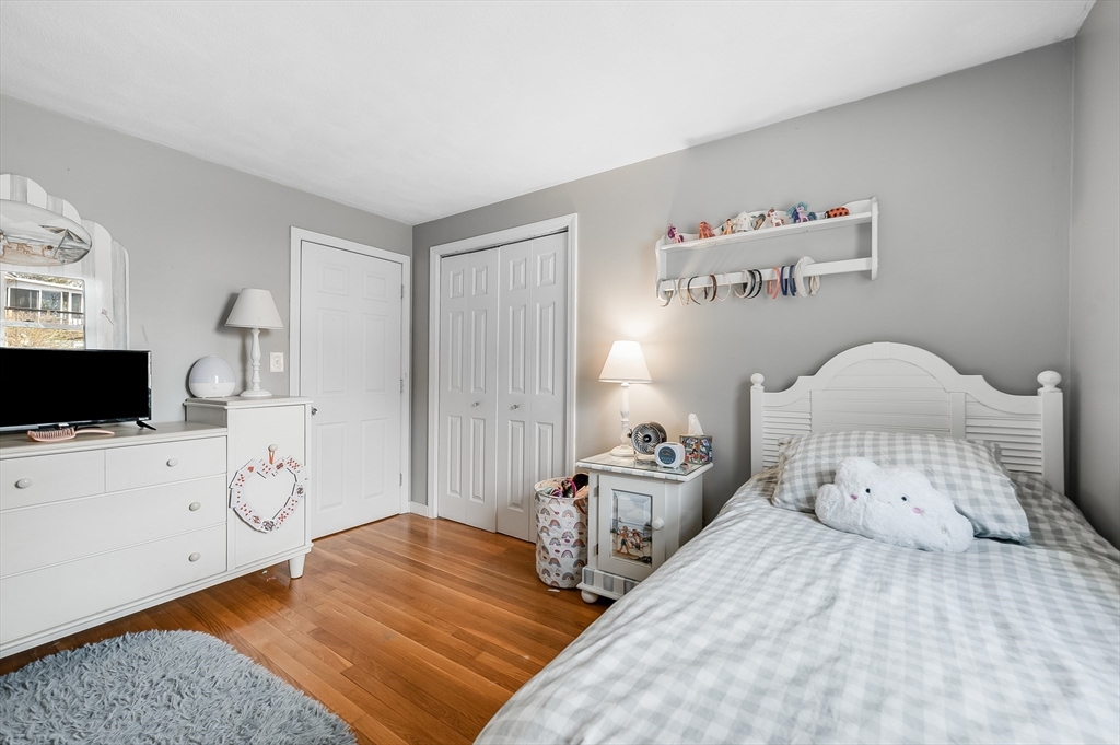 72 Norwich Road Brockton, MA 02302 - Photo 15 of 27
