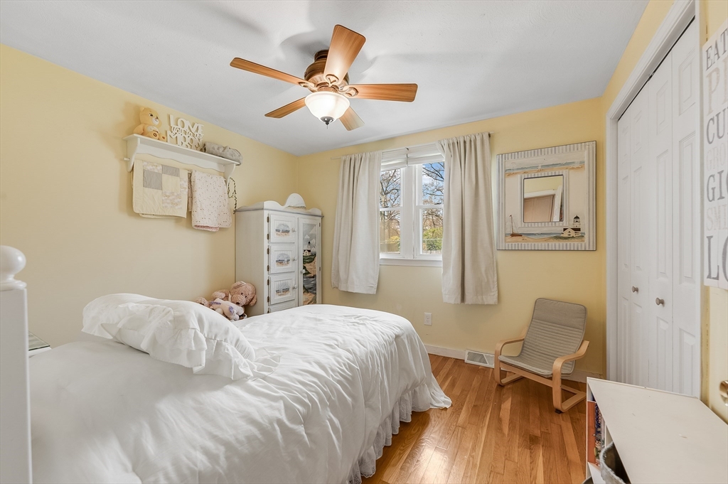 72 Norwich Road Brockton, MA 02302 - Photo 16 of 27