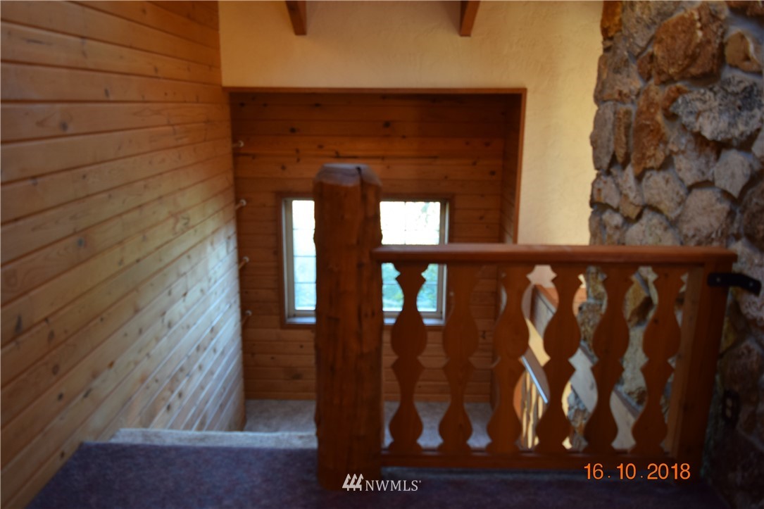 244 Oxbow Road Raymond, WA 98577 - Photo 12 of 22 Gallery Image 12
