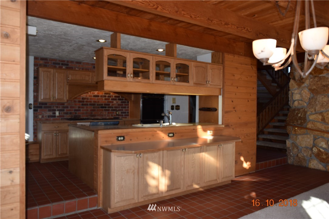 244 Oxbow Road Raymond, WA 98577 - Photo 10 of 22 Gallery Image 10