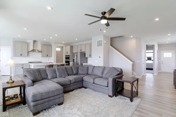 $459,900 | 6807 Sable Point Drive, Brownsburg, IN 46112