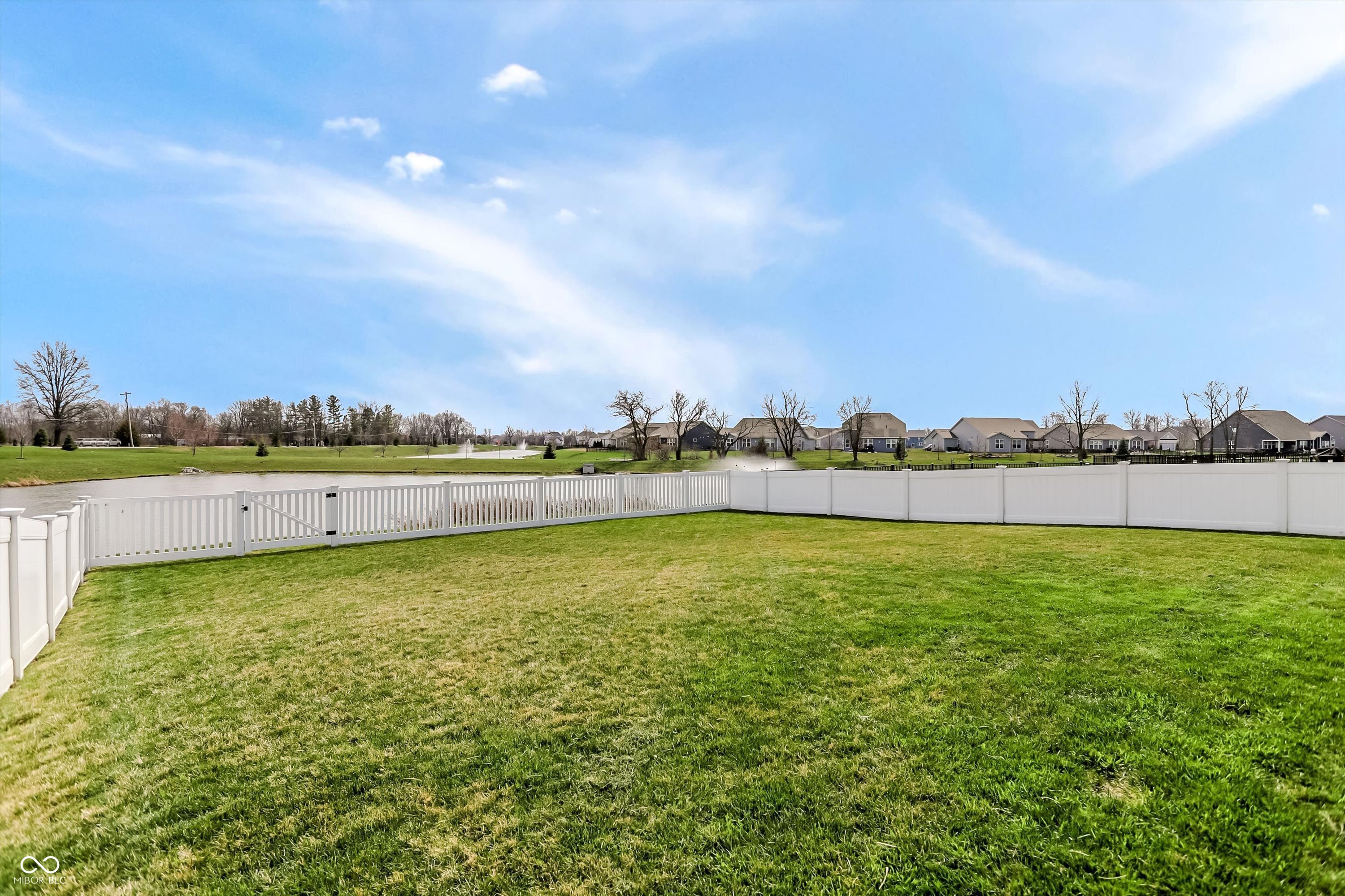 6807 Sable Point Drive Brownsburg, IN 46112 - Photo 4 of 67