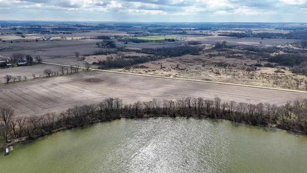 $1,500,000 | 30-ac Old Stone, Brooklyn, WI 53521