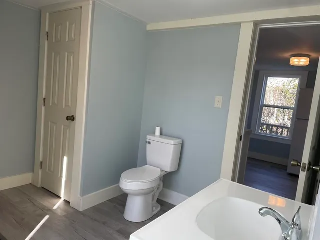 $299,000 | 5 Harbor Road, Friendship, ME 04547