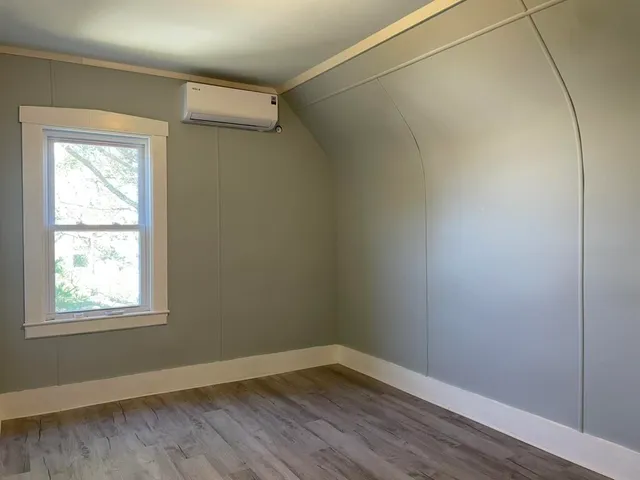 $299,000 | 5 Harbor Road, Friendship, ME 04547