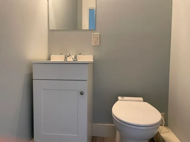 $299,000 | 5 Harbor Road, Friendship, ME 04547