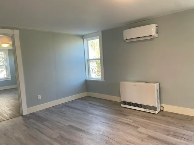 $299,000 | 5 Harbor Road, Friendship, ME 04547