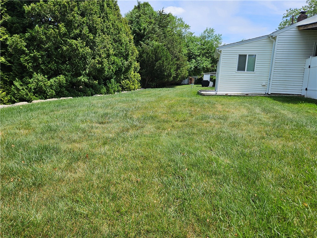 461 River Road Lincoln, RI 02865 - Photo 28 of 29