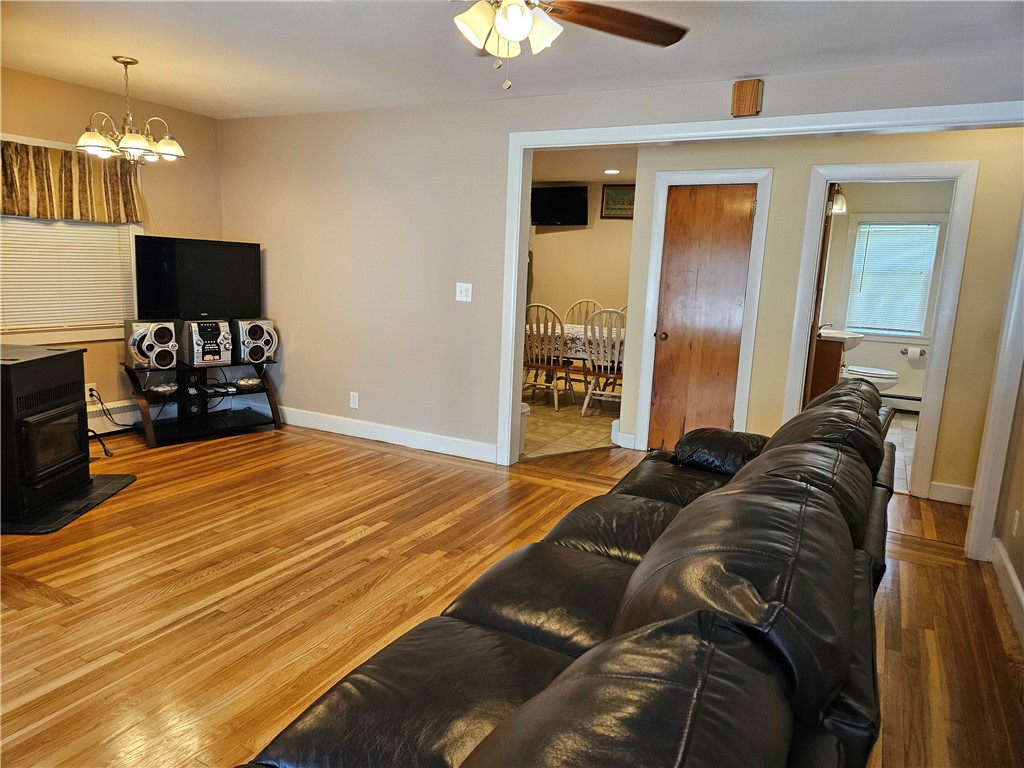 461 River Road Lincoln, RI 02865 - Photo 6 of 29