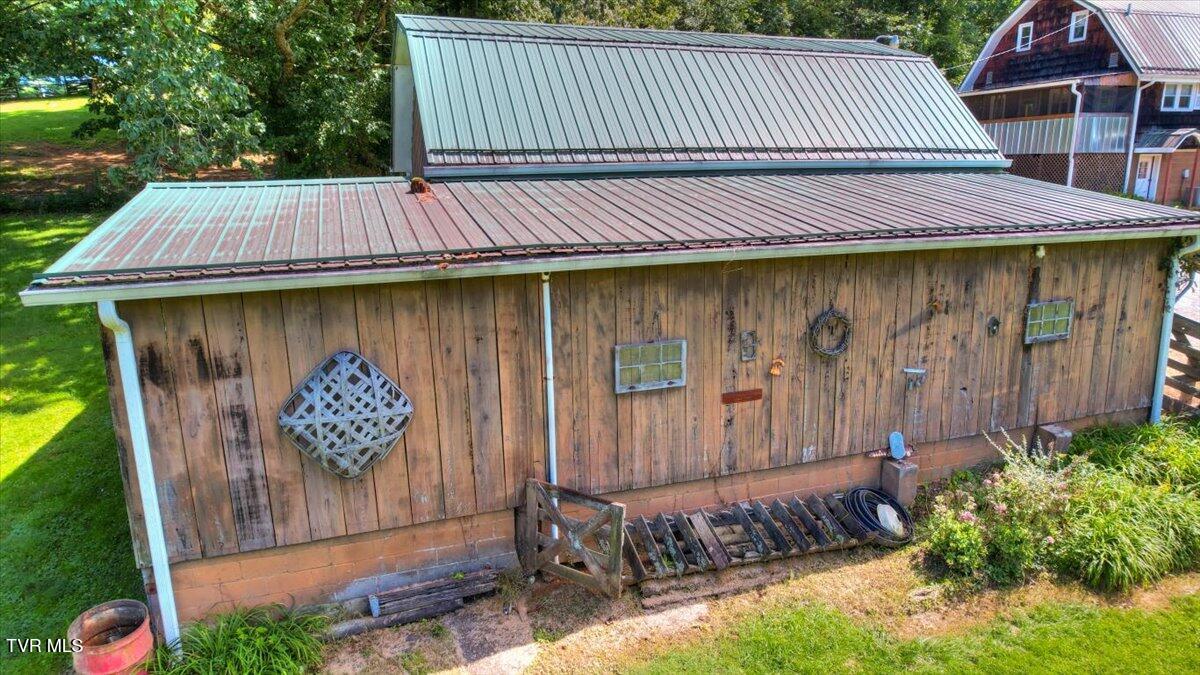 965 Old Gray Station Road Johnson City, TN 37615 - Photo 19 of 143 019-965_OldGrayStation-46