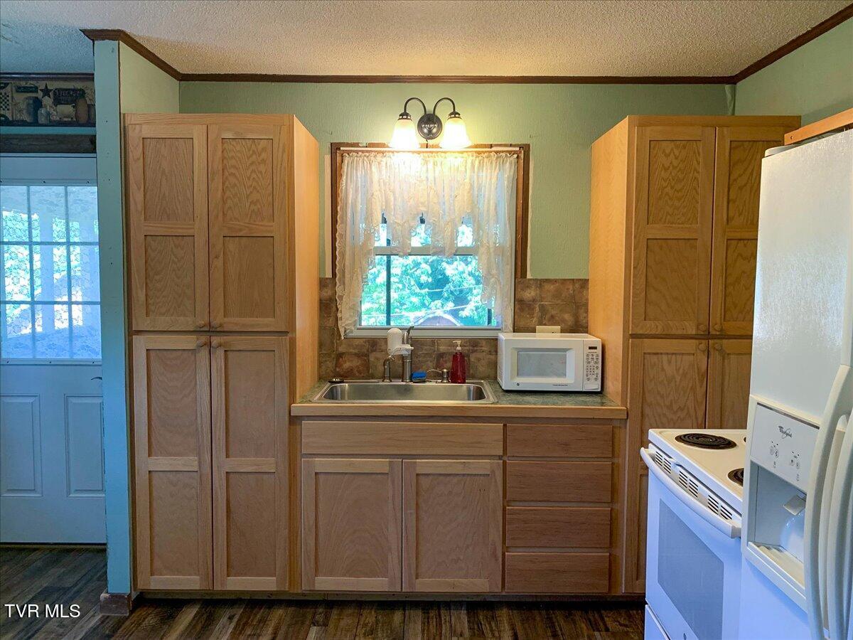 965 Old Gray Station Road Johnson City, TN 37615 - Photo 35 of 143 035-965_OldGrayStation-62