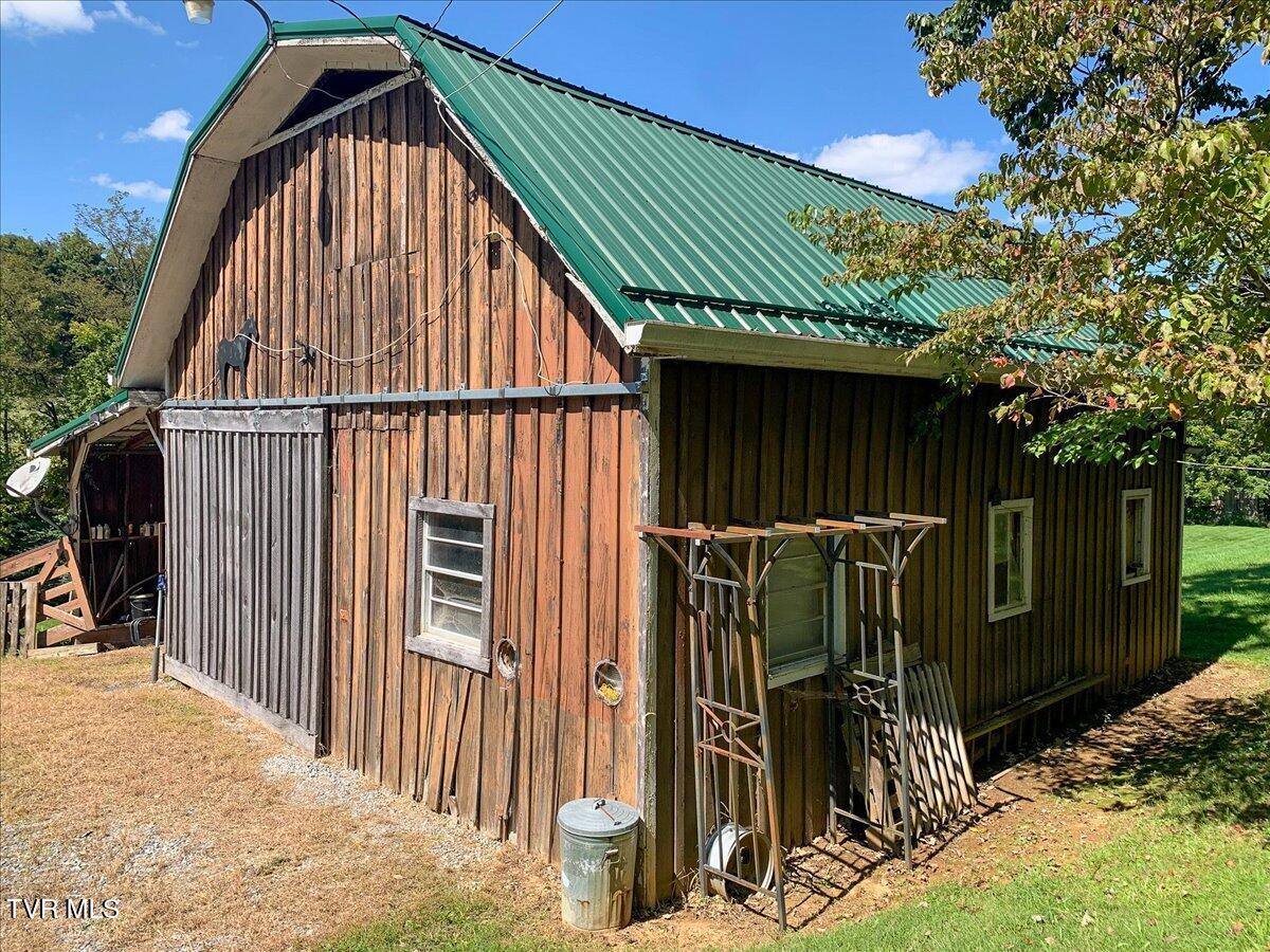965 Old Gray Station Road Johnson City, TN 37615 - Photo 72 of 143 072-965_OldGrayStation-99