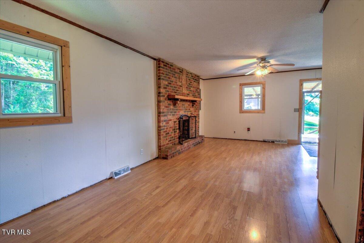 965 Old Gray Station Road Johnson City, TN 37615 - Photo 89 of 143 089-965_OldGrayStation-116