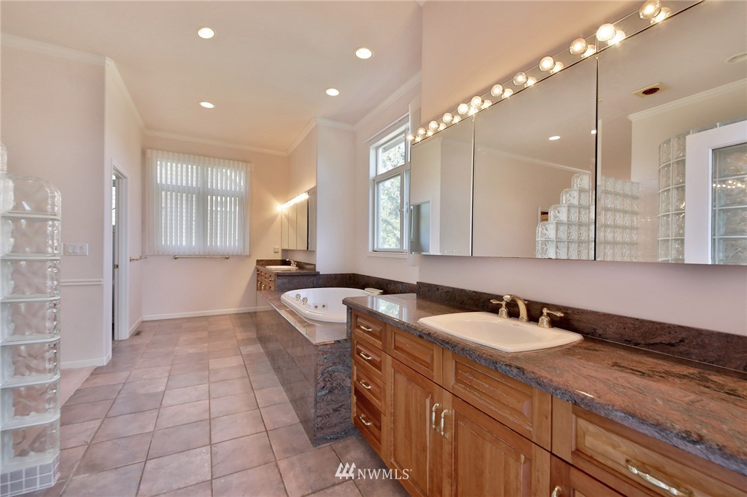 1362 Reed Place Freeland, WA 98249 - Photo 11 of 38 Gallery Image 11