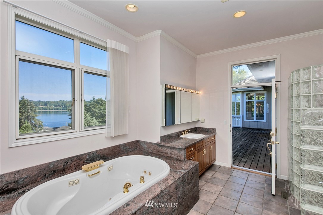 1362 Reed Place Freeland, WA 98249 - Photo 13 of 38 Gallery Image 13