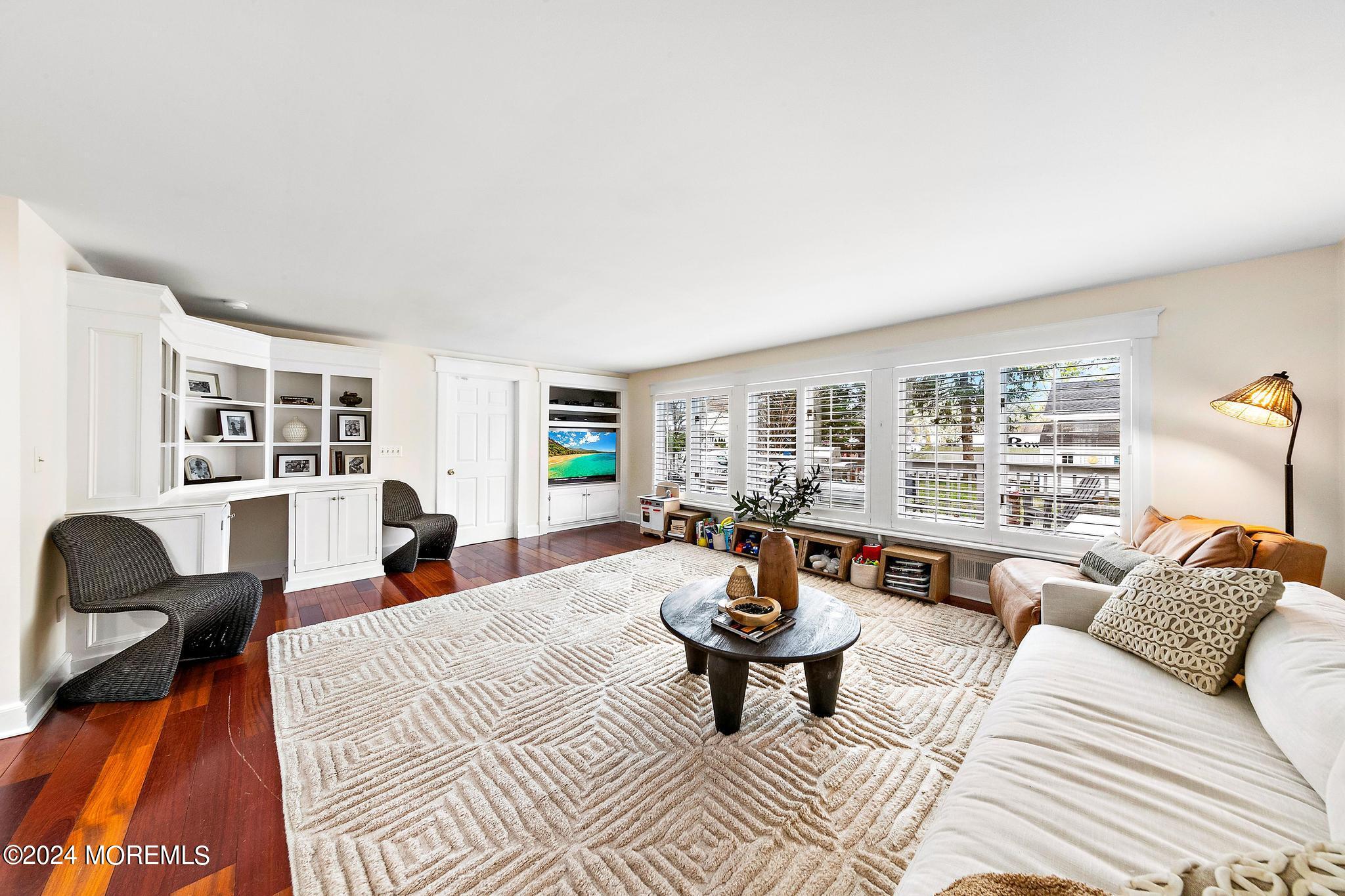 188 Hance Road Fair Haven, NJ 07704 - Photo 13 of 32 Family Room