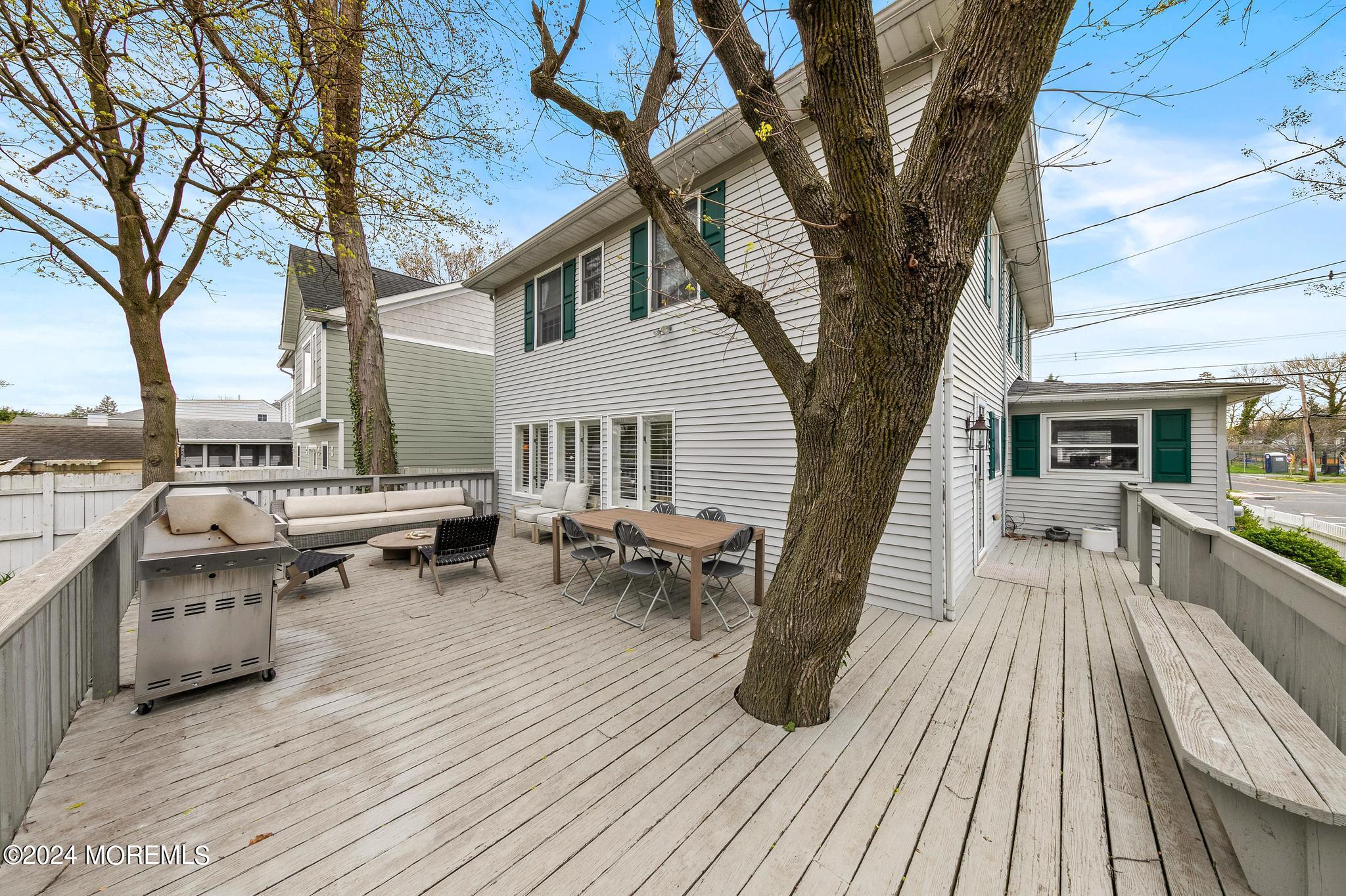 188 Hance Road Fair Haven, NJ 07704 - Photo 28 of 32 Deck