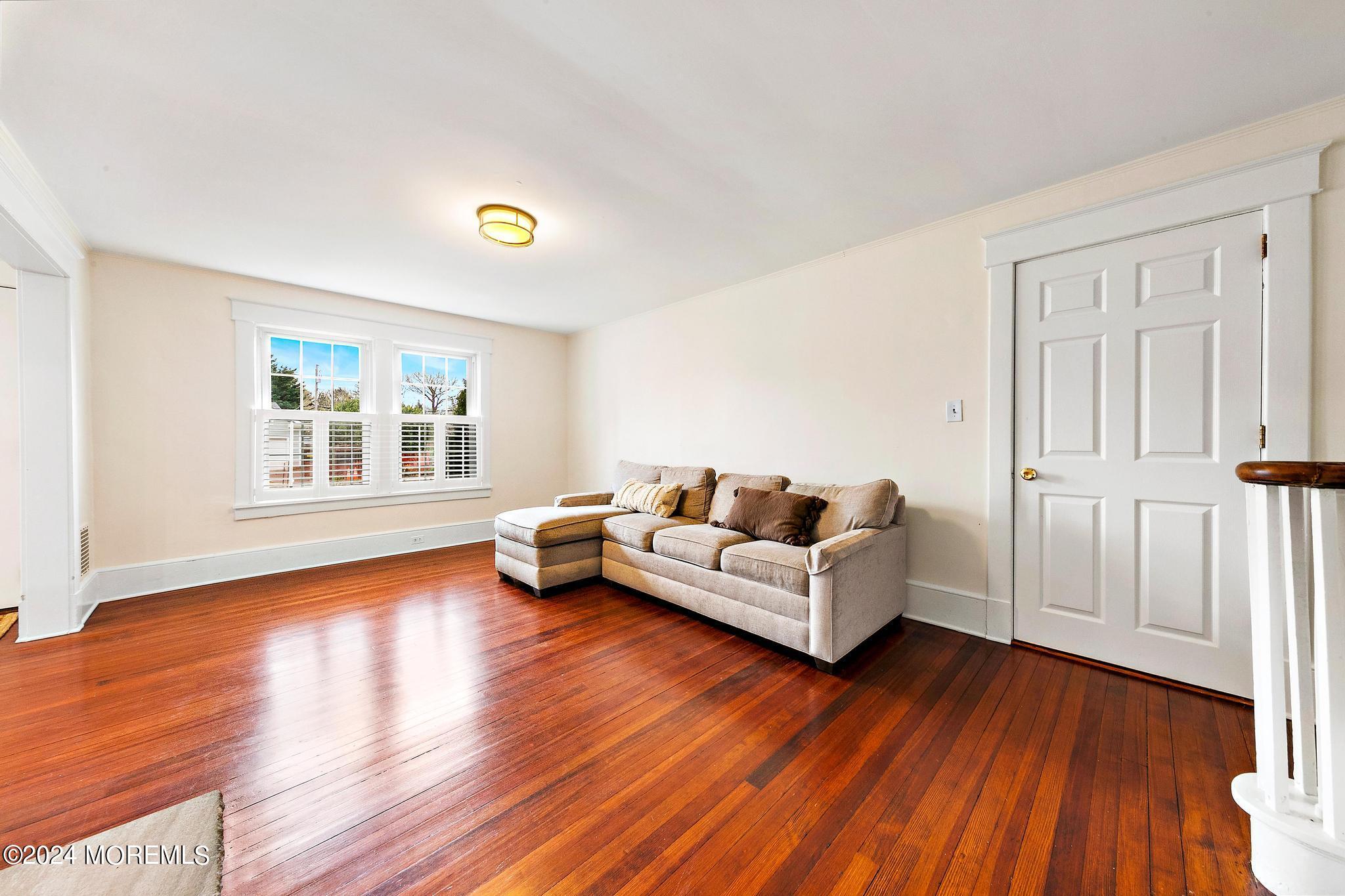 188 Hance Road Fair Haven, NJ 07704 - Photo 6 of 32 Living Room