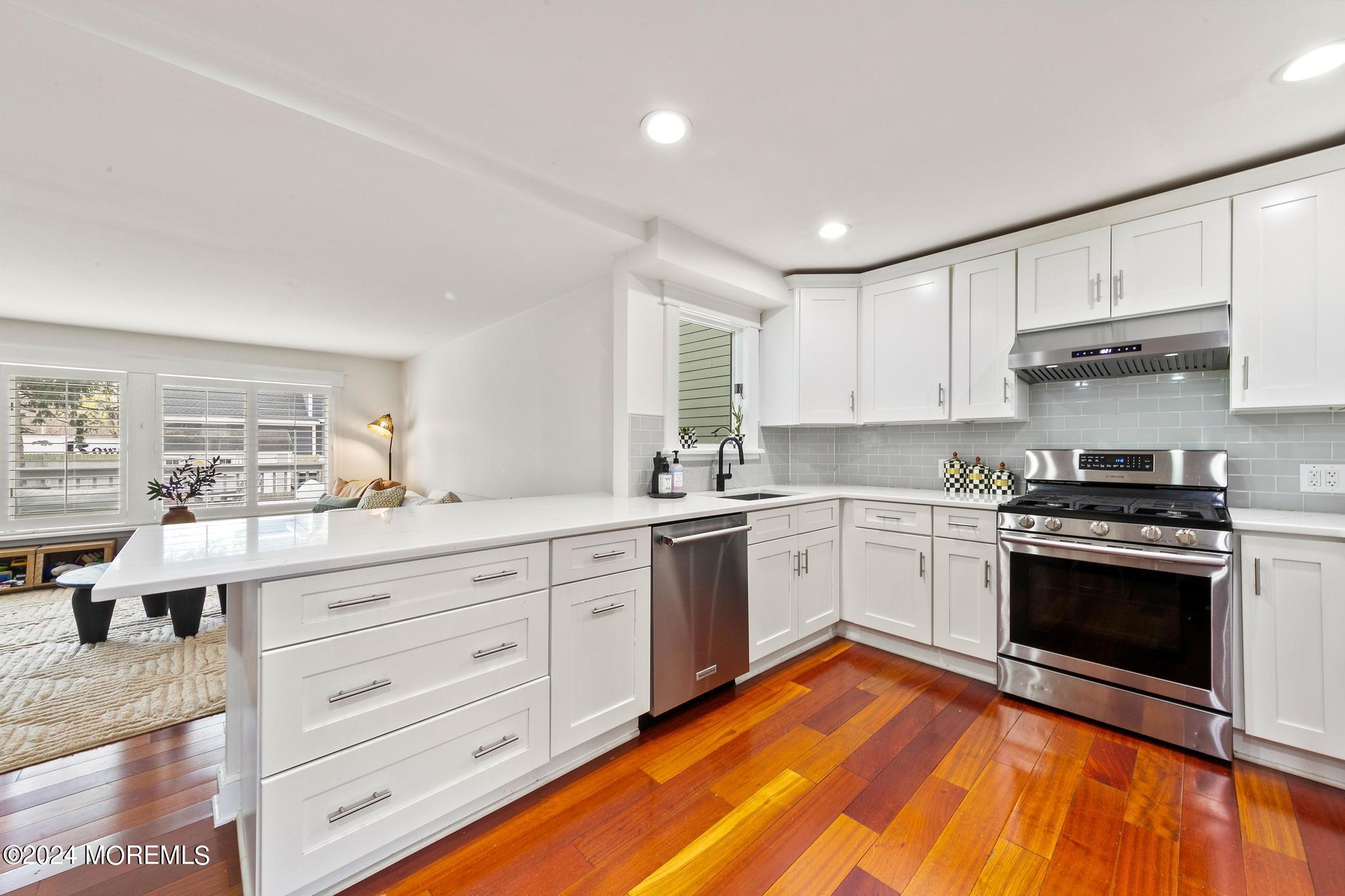 188 Hance Road Fair Haven, NJ 07704 - Photo 9 of 32 Kitchen