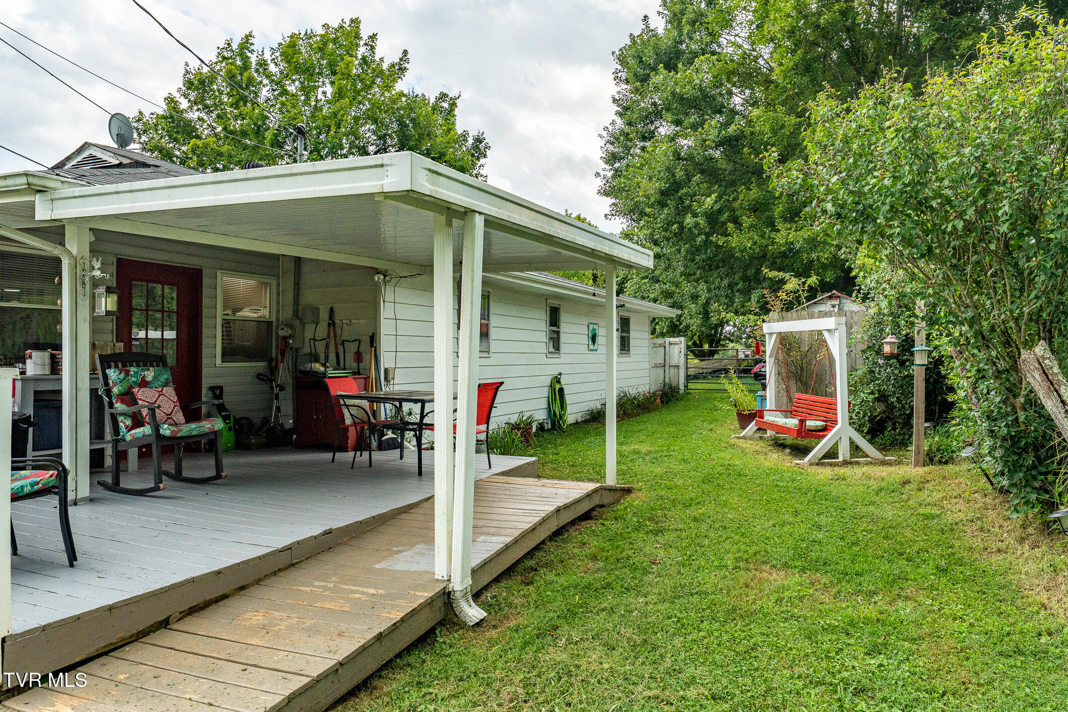 8589 Reedy Creek Road Bristol, VA 24202 - Photo 11 of 37 8589 Reedy Creek Rd (15 of 58)