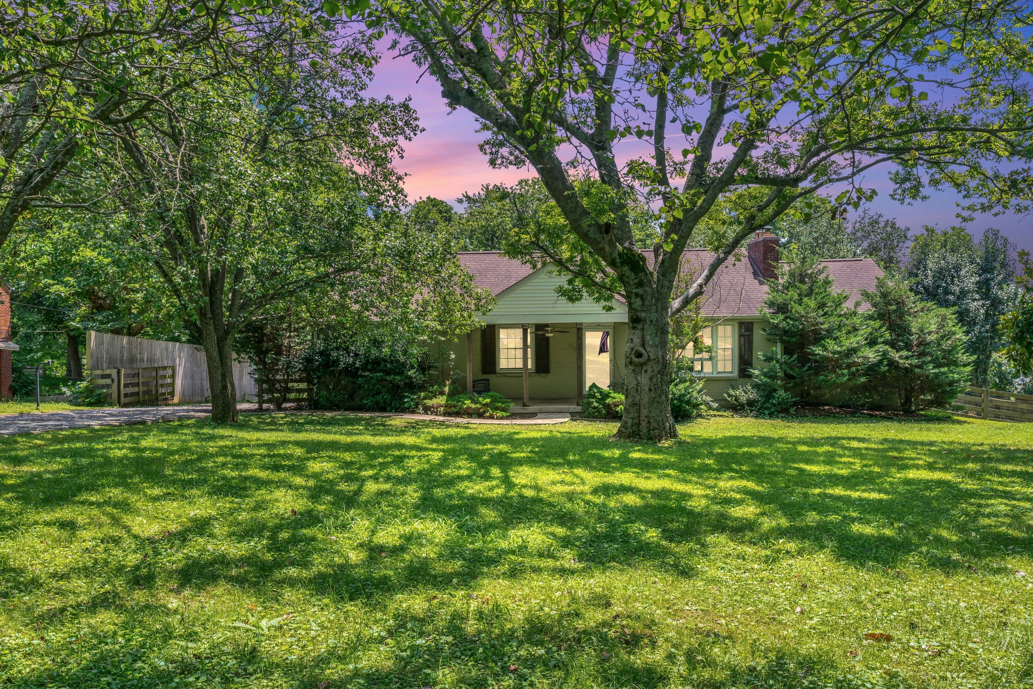 918 Dickerson Road Goodlettsville, TN 37072 - Photo 3 of 40