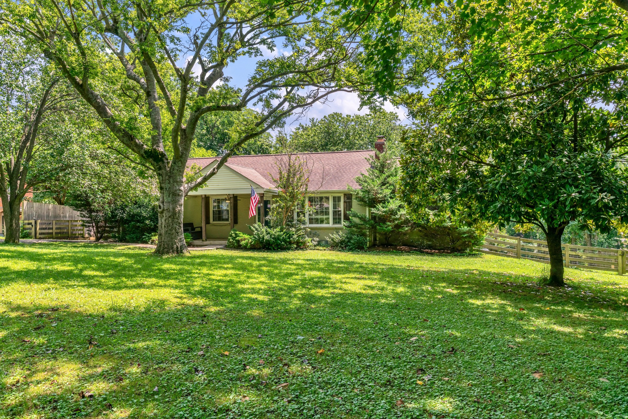 918 Dickerson Road Goodlettsville, TN 37072 - Photo 4 of 40