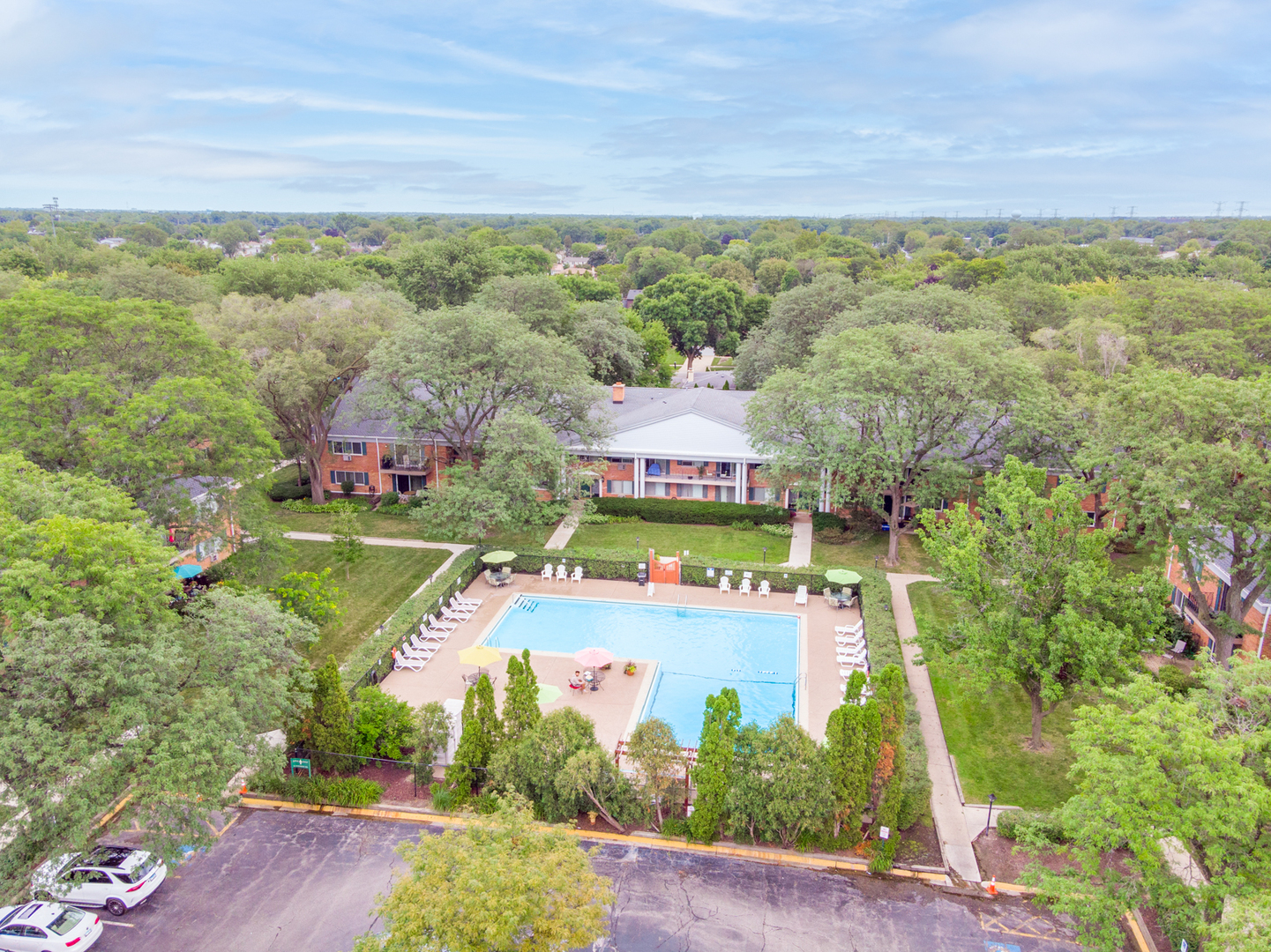 2323 South Goebbert Road, Unit 109 Arlington Heights, IL 60005 - Photo 18 of 22 a view of a city