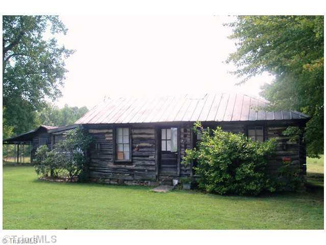 1849 Greenfield Road Walnut Cove, NC 27052 - Photo 11 of 15 Outbuilding.